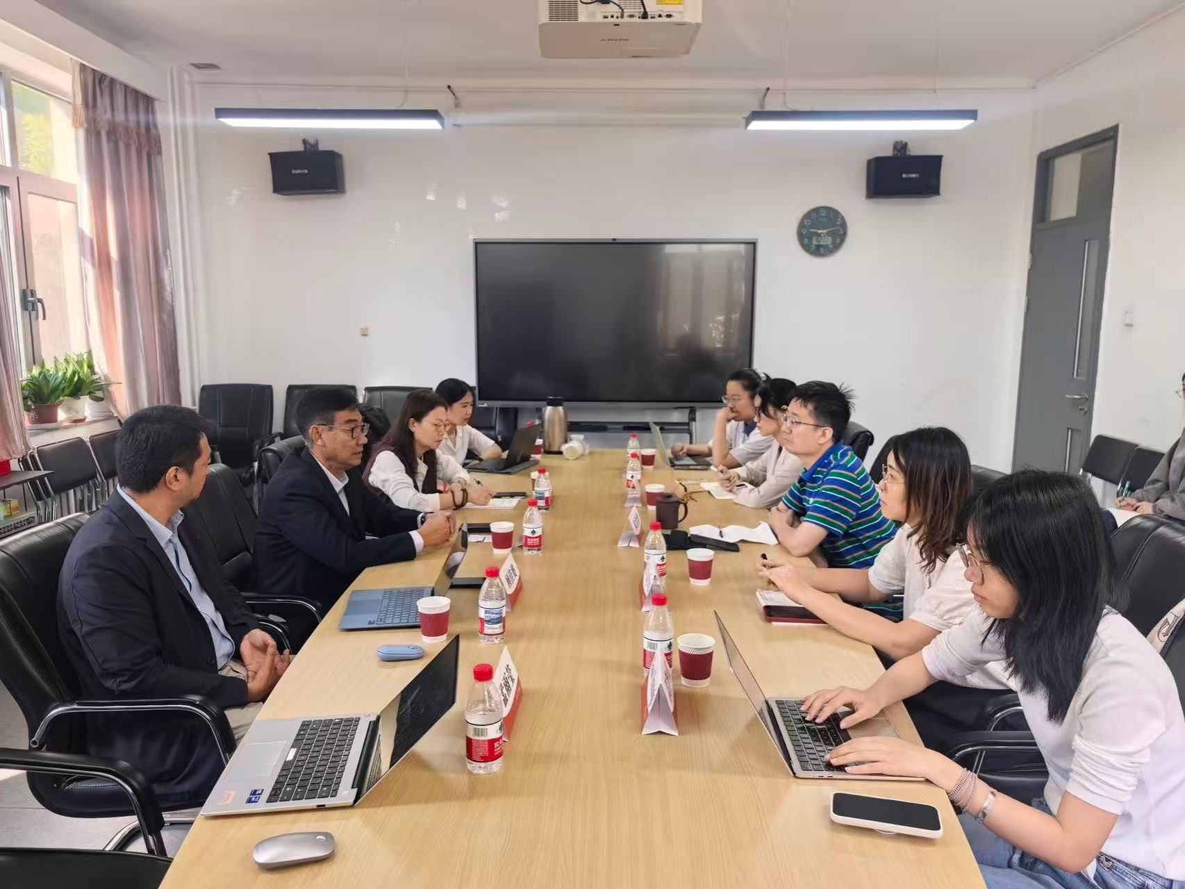 柬埔寨国家外交与国际关系学院副院长乔雷迪访问北外pg游戏电子模拟器